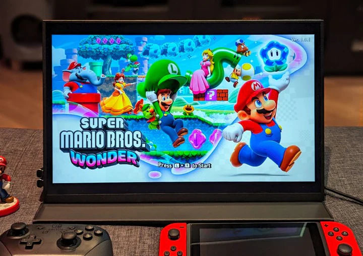 GEEKPORTER UGAME K118 Review: A Fantastic 18-inch 144Hz Portable Gaming Monitor